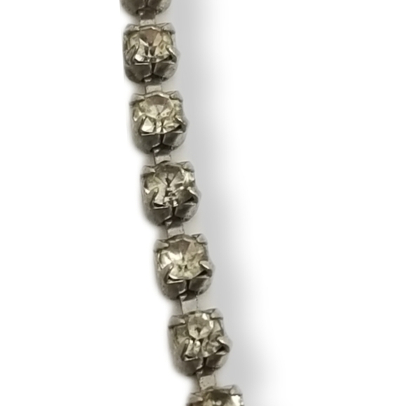 VINTAGE 1940s SILVERTONE CHAIN & DIAMANTE NECKLACE - Picture 5 of 8